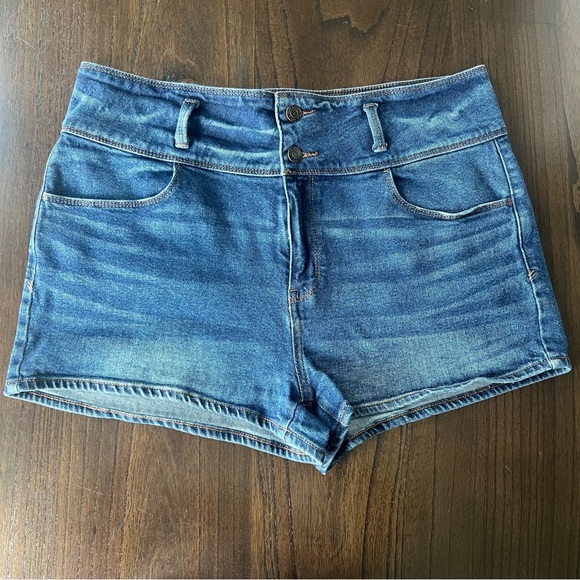 Mudd FLX Stretch High-Rise Shortie Blue Jean Shorts - Picture 1 of 8